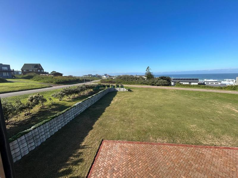 To Let 1 Bedroom Property for Rent in Cape St Francis Eastern Cape